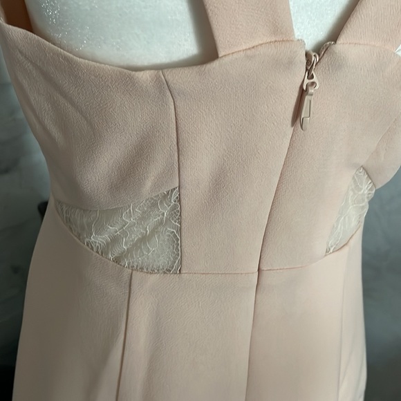 BCBGeneration Whisper Pink Sleeveless V-Neck Lace Mini Dress Size 6 - Picture 4 of 7